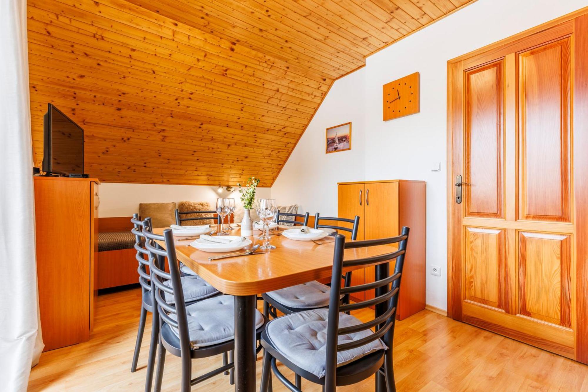 Apartment Novakovi